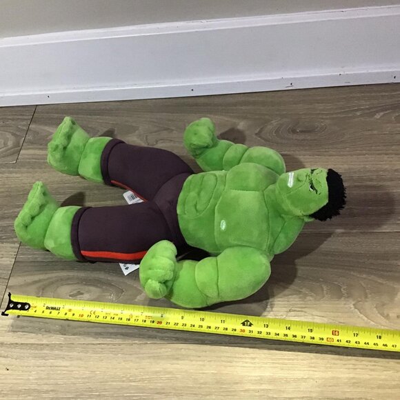 Marvel Super Hero 16” Green Incredible Hulk Plush Toy - Picture 4 of 4